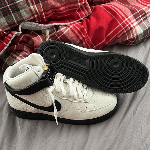 Nike 1017 ALYX 9SM x Air Force 1 high - Picture 9 of 10